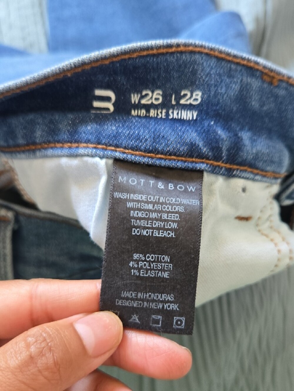 Mott & Bow Jeans - Picture 5 of 6
